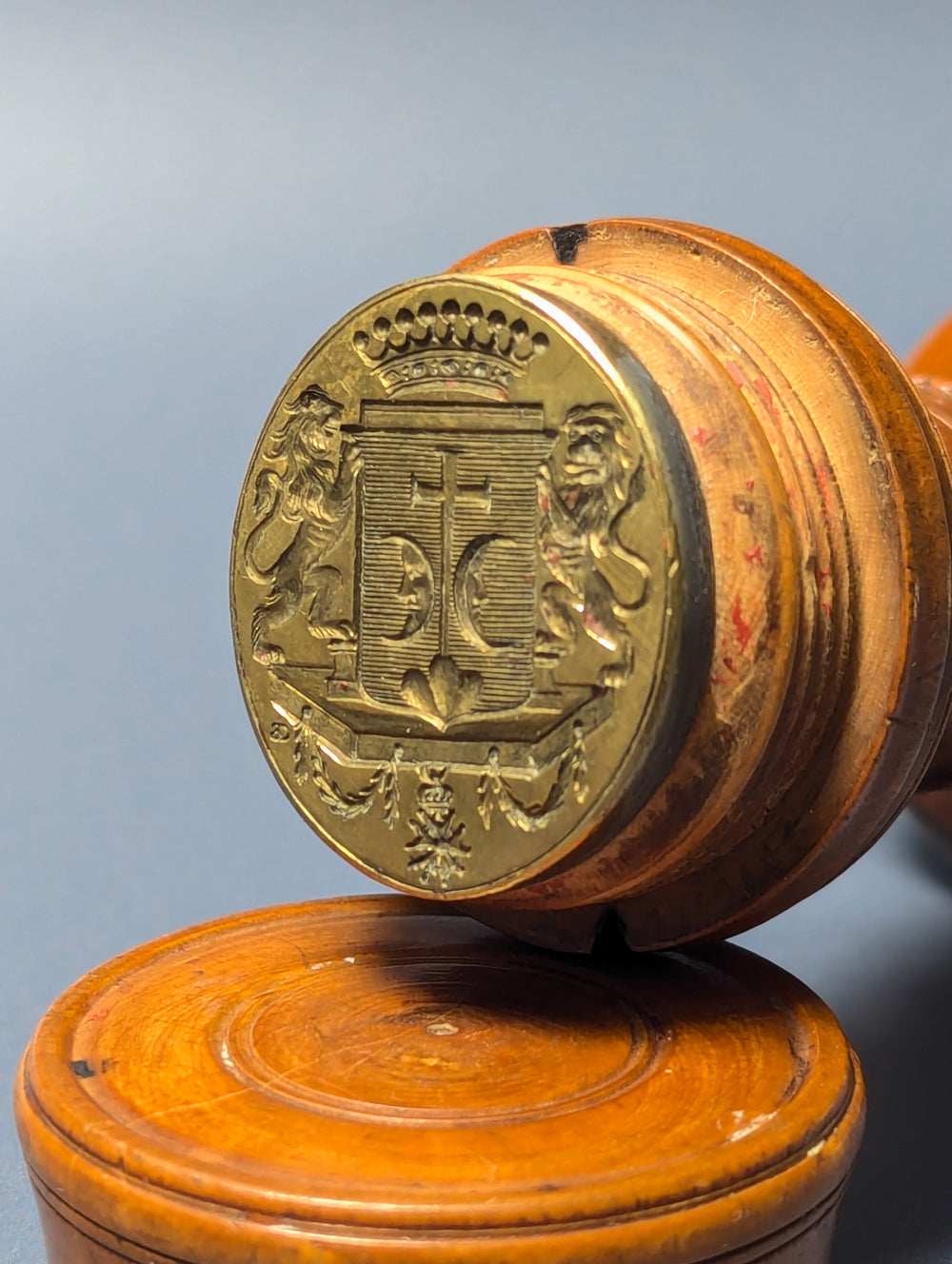Fine Boxwood 18thC Bavarian Armorial Desk Seal - Schorno