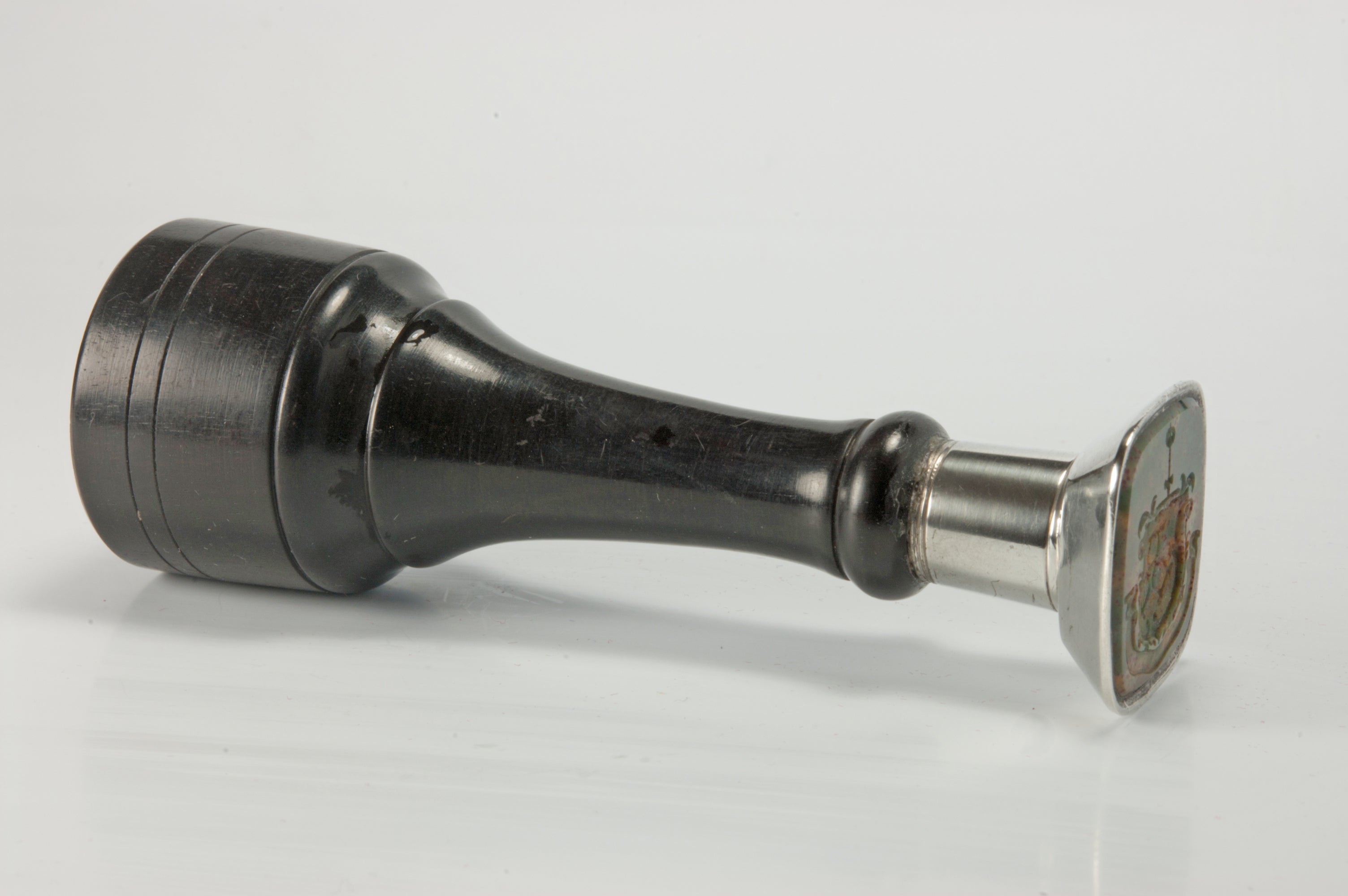 EARLY 19THC ENGLISH EBONY & SILVER ARMORIAL DESK SEAL FOR THE GORHAM FAMILY