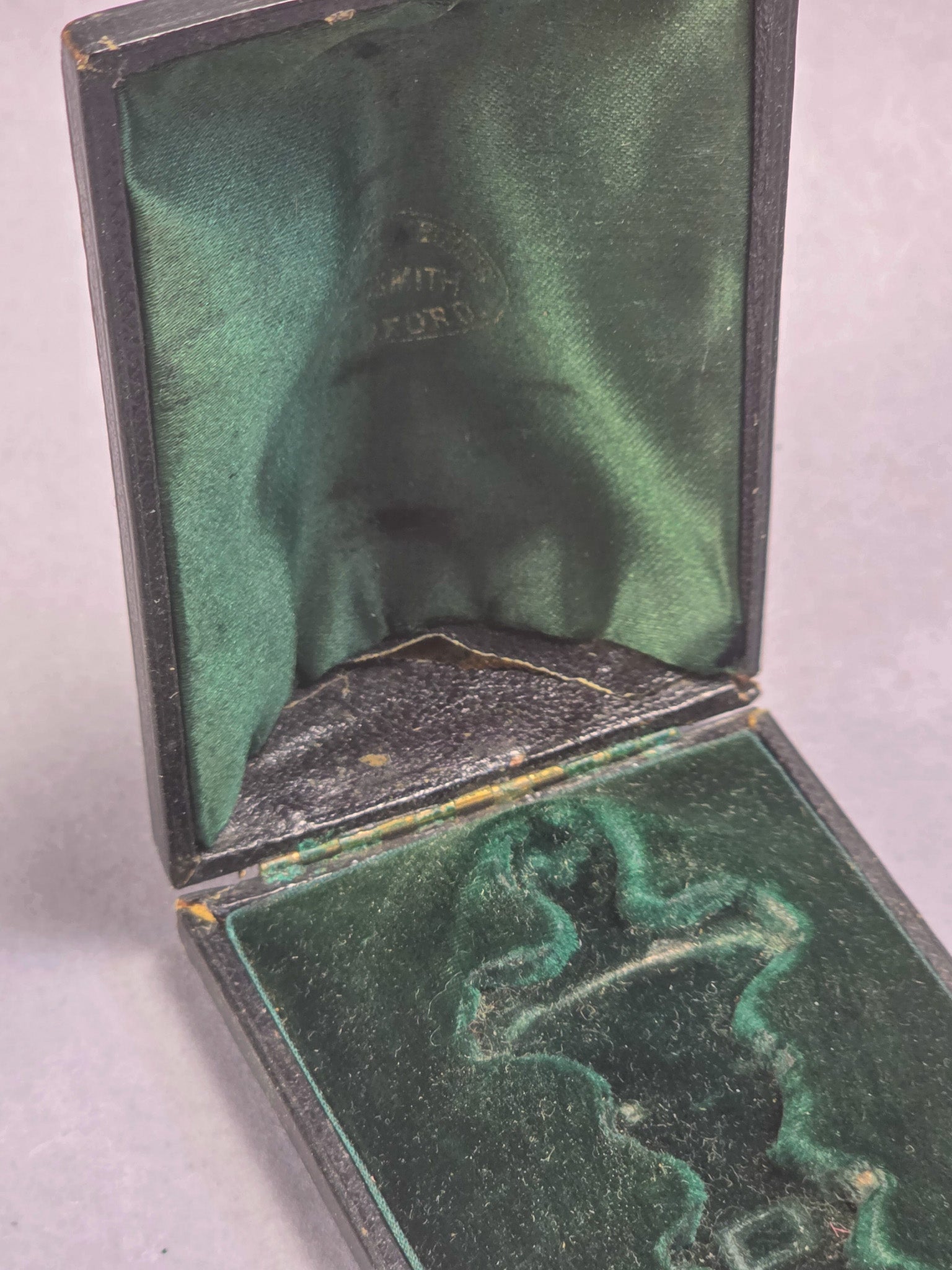 A FINE EARLY 19TH CENTURY SILVER GILT DESK SEAL ENGLISH CIRCA 1820, UNMARKED