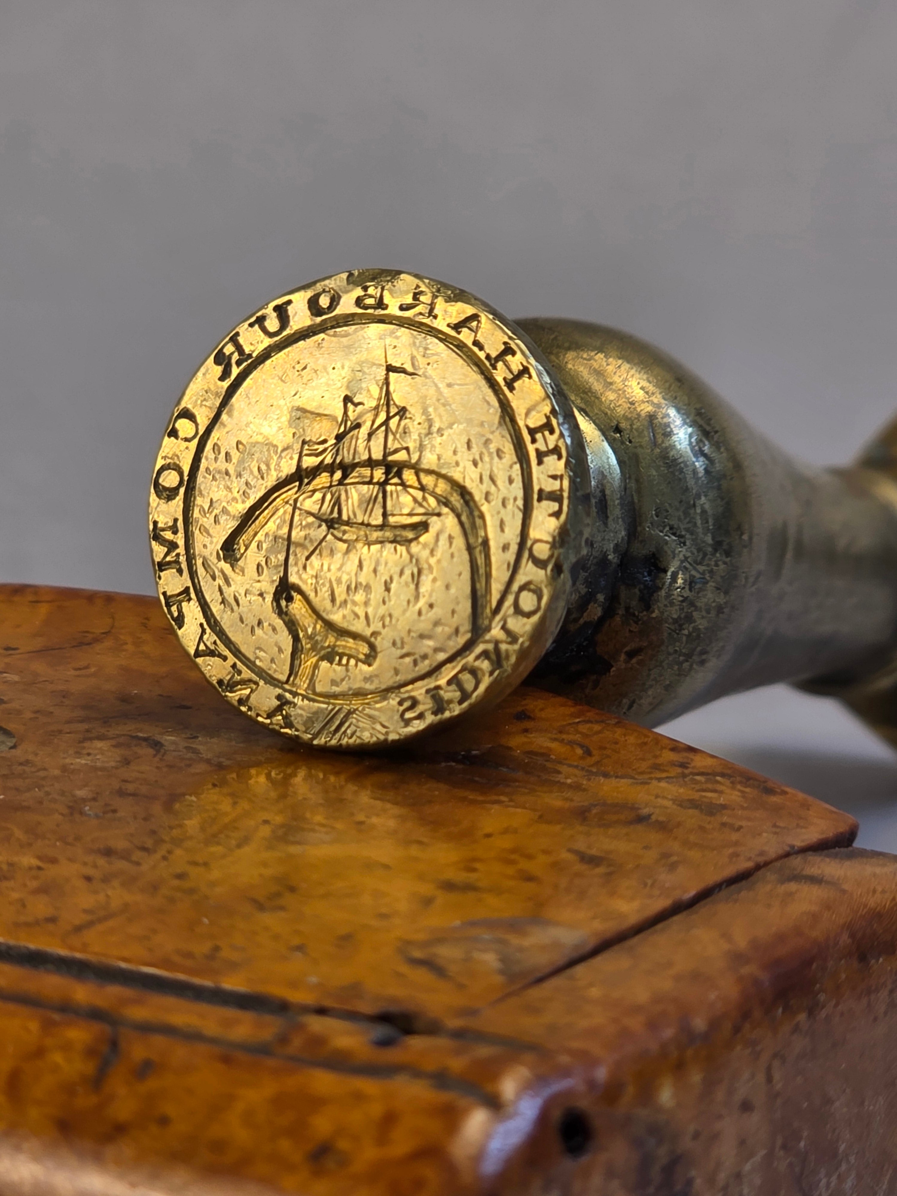 19THC BRONZE ALLOY SIDMOUTH HARBOUR COMPANY 1836 DESK SEAL