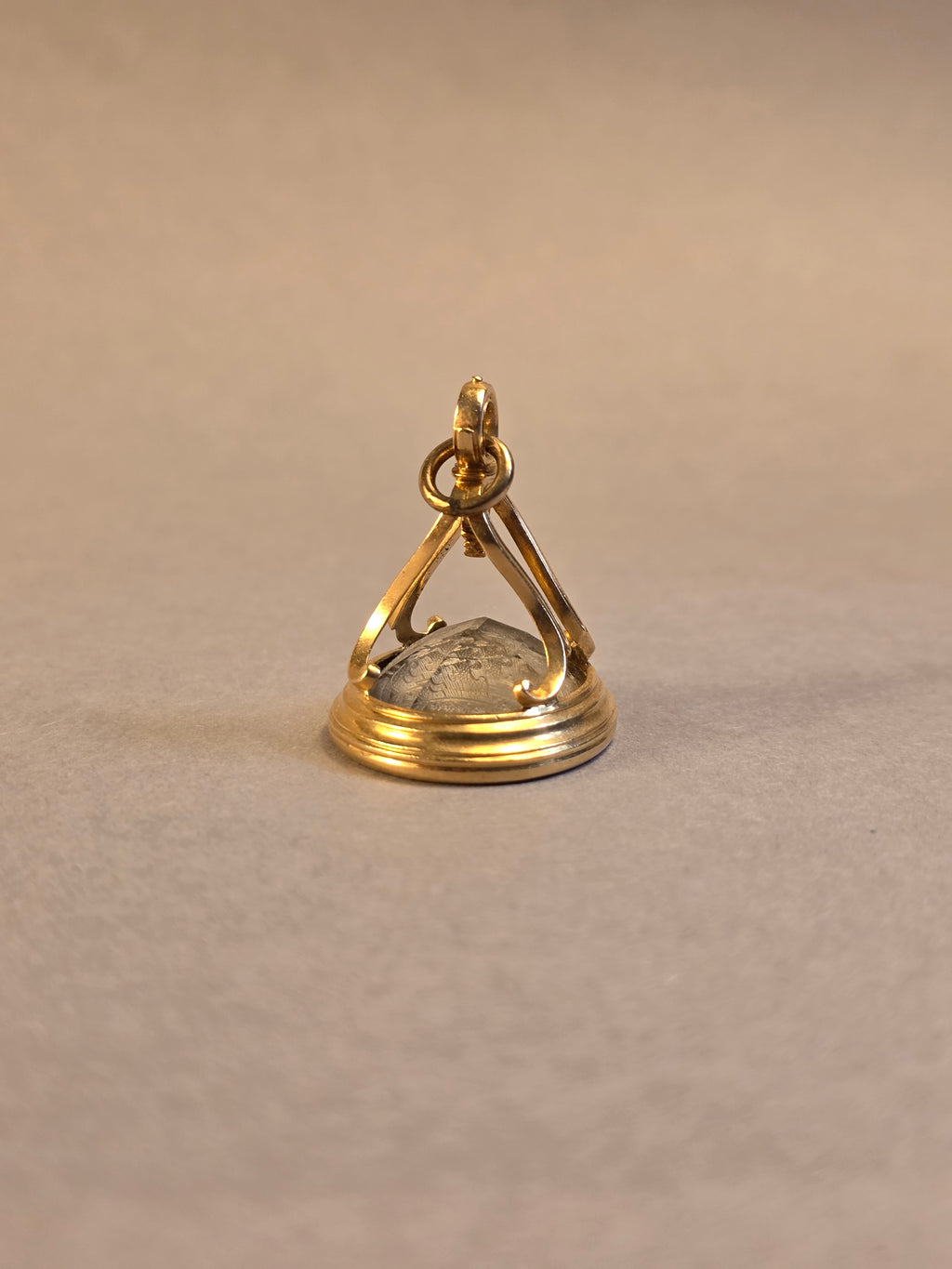 A GEORGIAN GOLD FOB SEAL - THE MARITAL ARMS OF HOWARD, DUKE OF NORFOLK AND BLOUNT