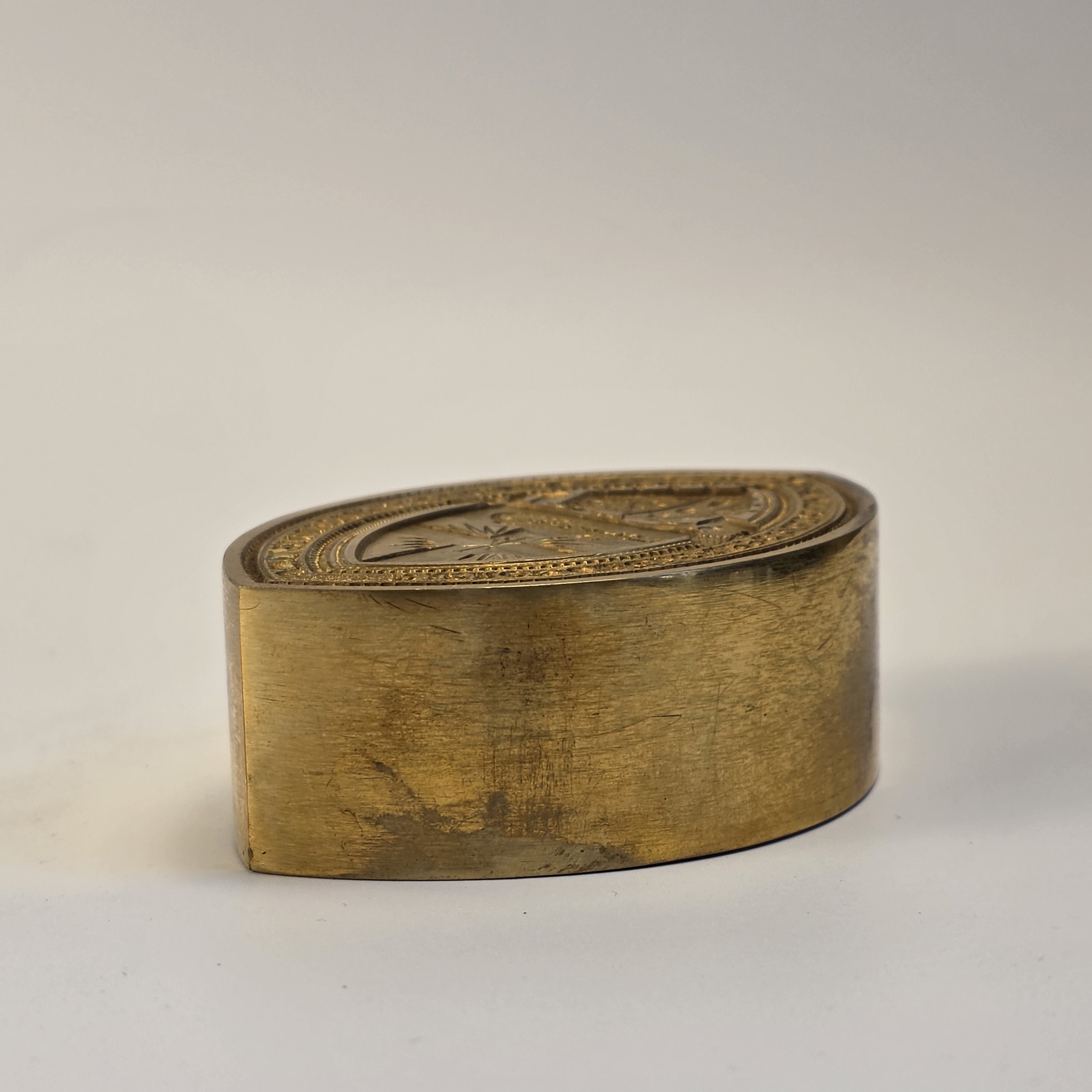 THE ARTHUR KITCHING DESK SEAL BISHOP ON THE UPPER NILE 1926