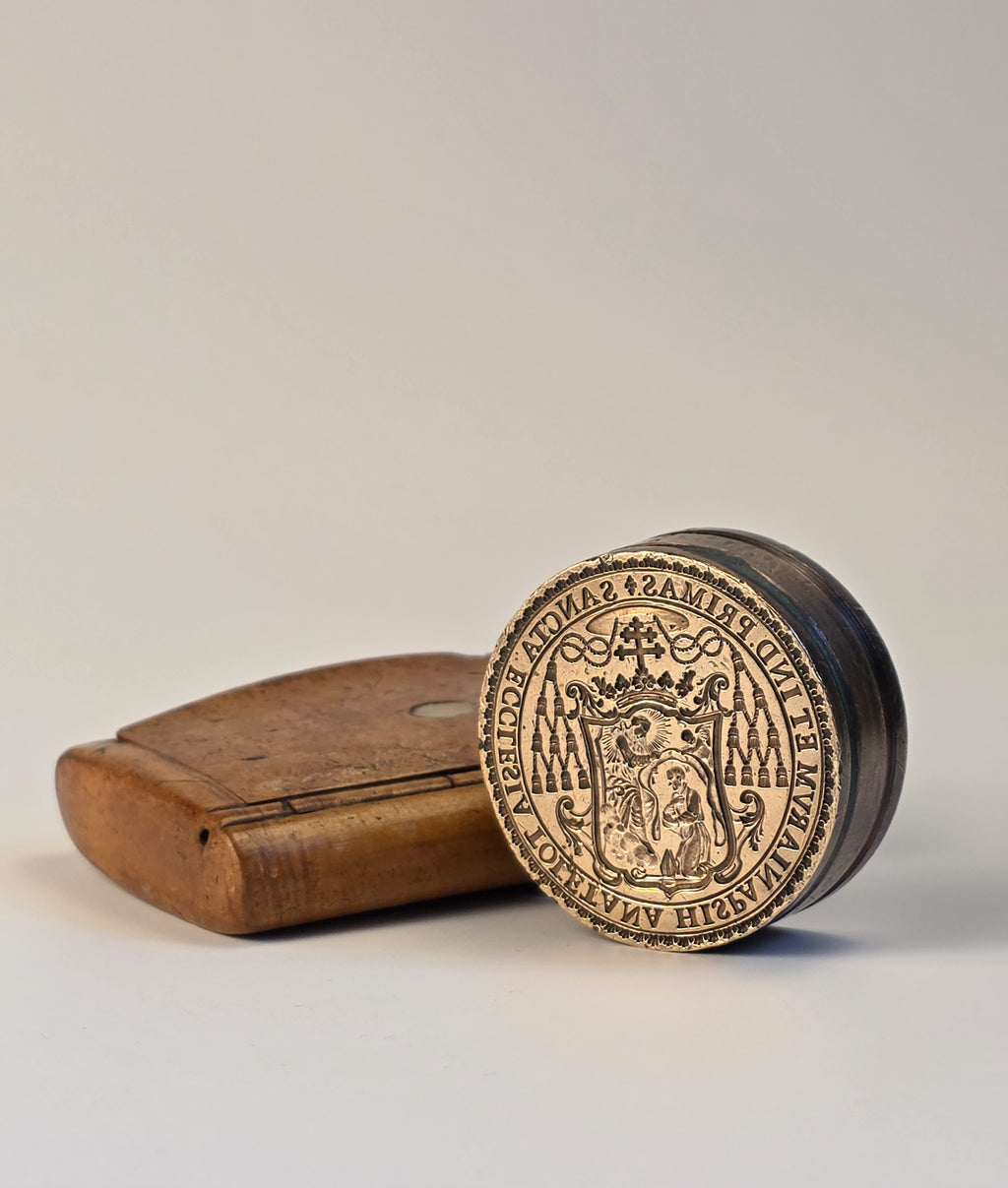 THE DESK SEAL OF TOLEDO CATHEDRAL, FIRST IN SPAIN AND INDIES