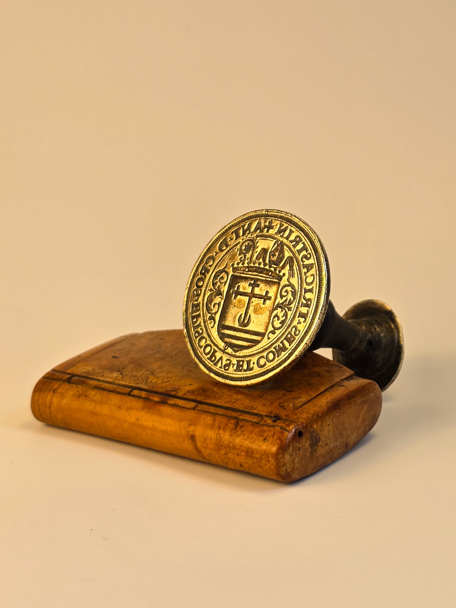 c1599 DOUBLE-ENDED BISHOP OF SAINT-PAUL-TROIS-CHÂTEAUX DESK SEAL