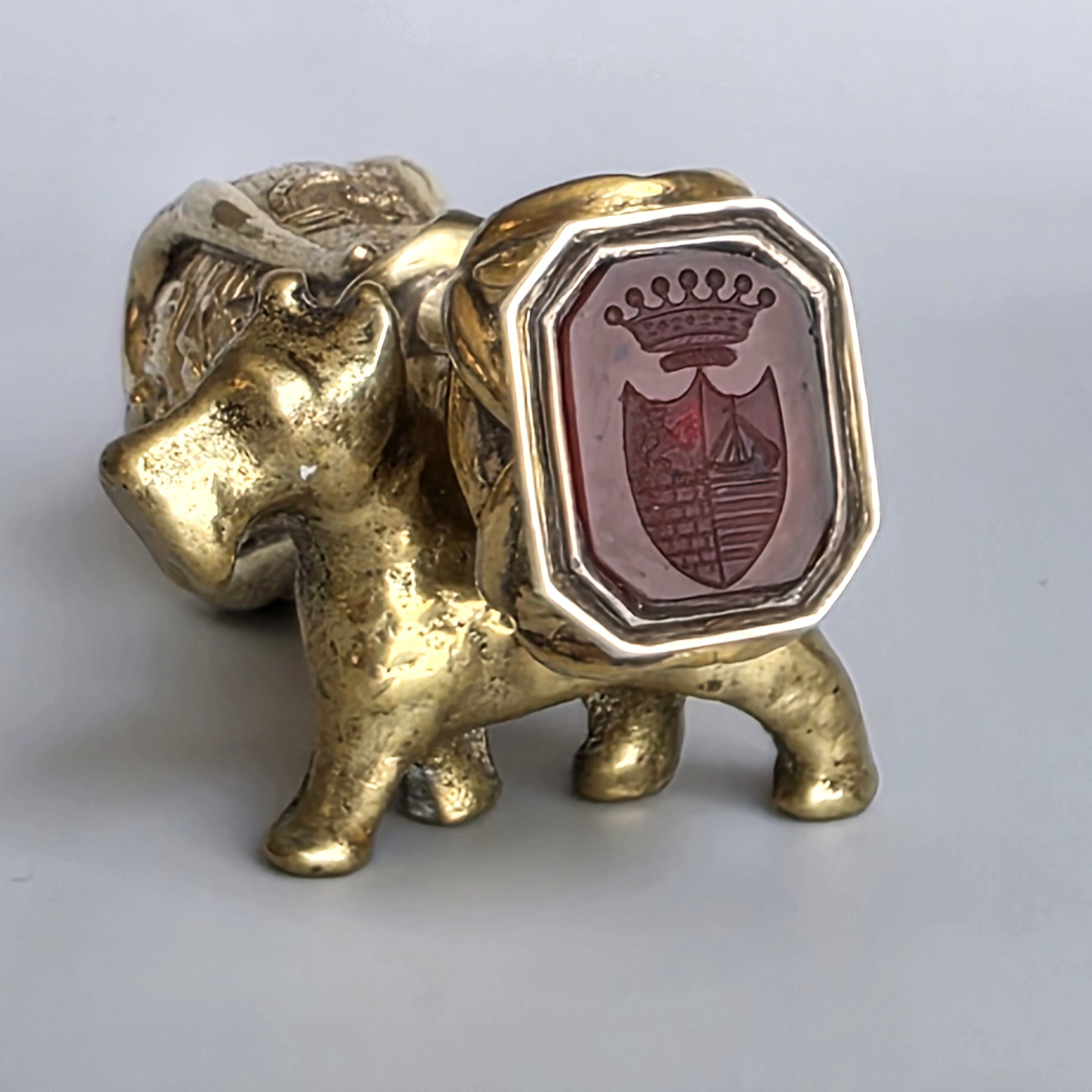 19THC CONTINENTAL SILVER GILT PASTORAL PANELLED DESK SEAL