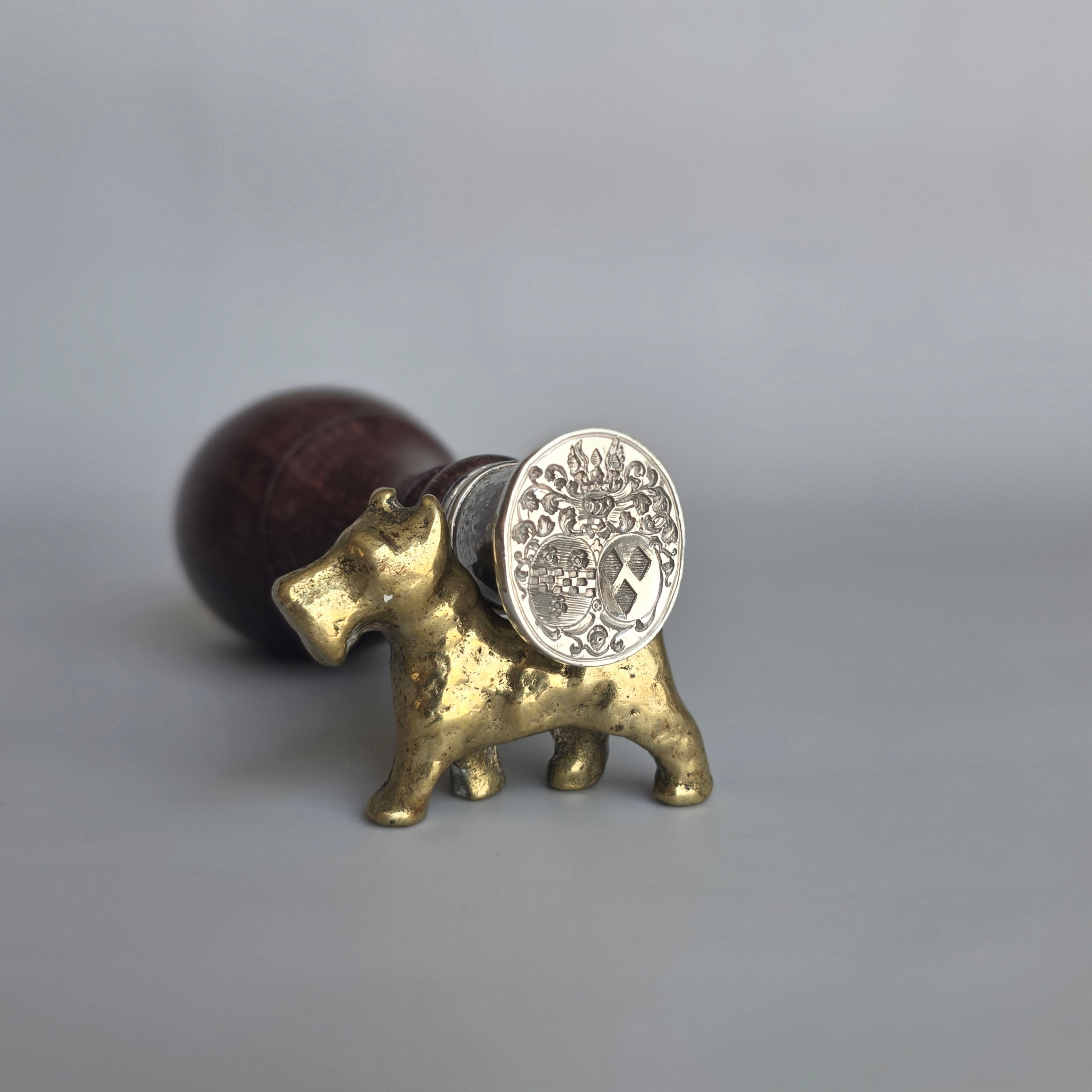 FINE LATE 18THC SCOTTISH ROSEWOOD AND SILVER ARMORIAL DESK SEAL