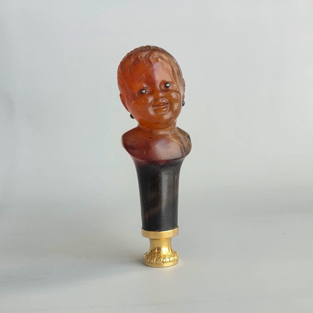 UNUSUAL TORTOISESHELL GOLD & GEM-SET INFANT DESK SEAL