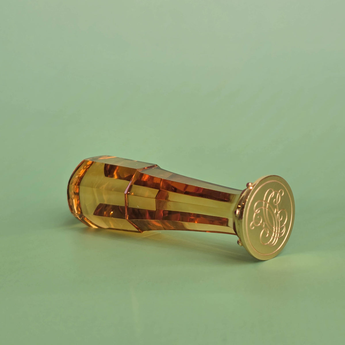 CITRINE AND GEM-SET GOLD CYPHER DESK SEAL
