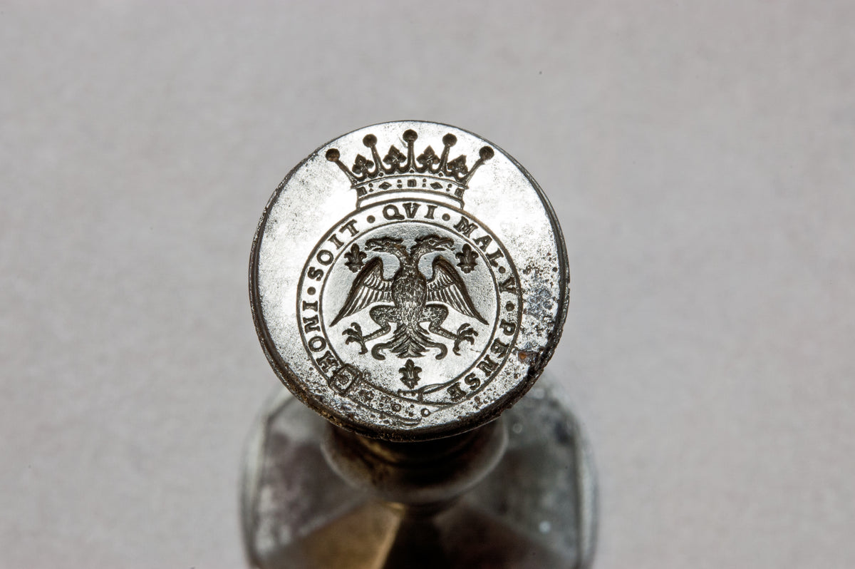 AN ENGLISH DOUBLE-ENDED STEEL DESK SEAL