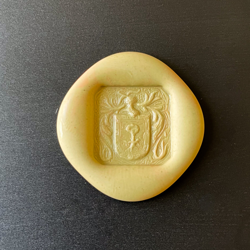 Gold Mount Aventurine Armorial Desk Wax Seal