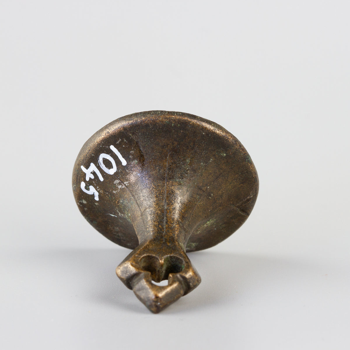 Bronze medieval wax seal showing handle