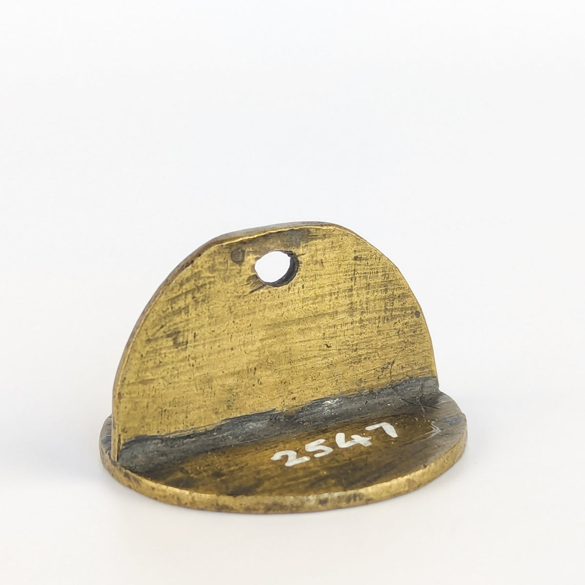 Tall fin with suspension loop on wax seal