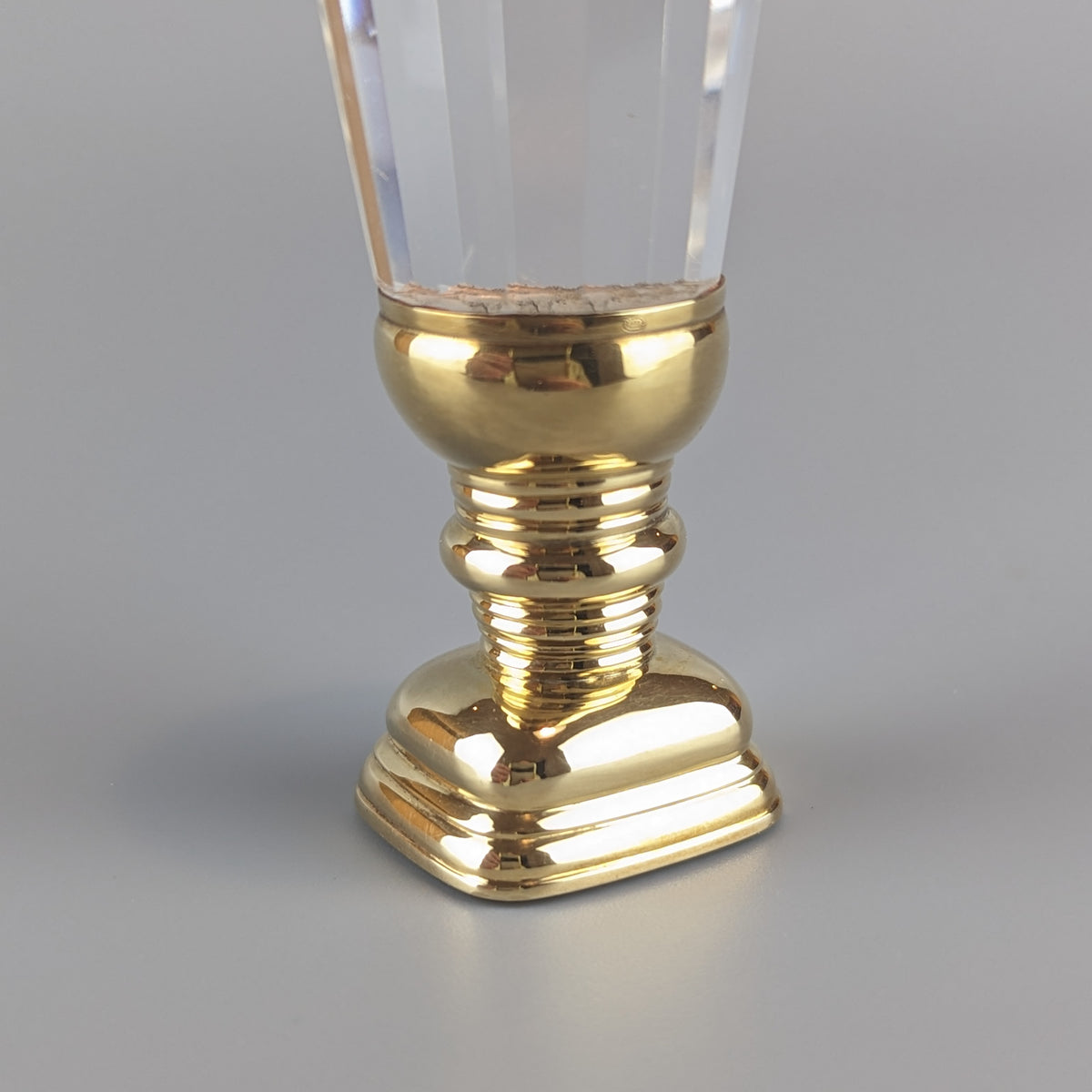 Gold collar on crystal and gold wax seal