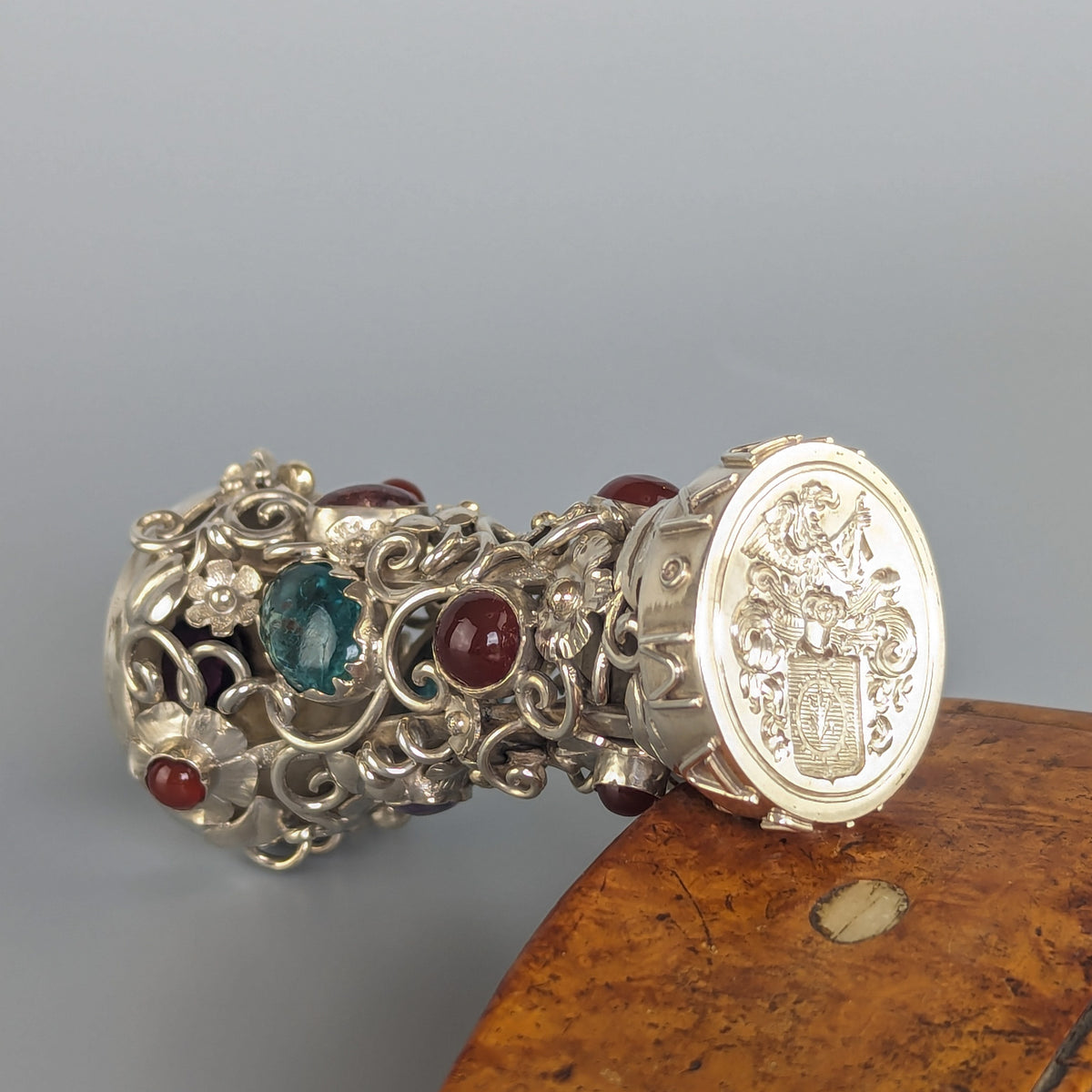 Matrix and stem of silver wax seal