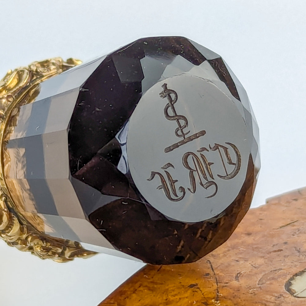 An Early 19th Century Smoky Quartz and Gold Desk Seal, Circa 1815