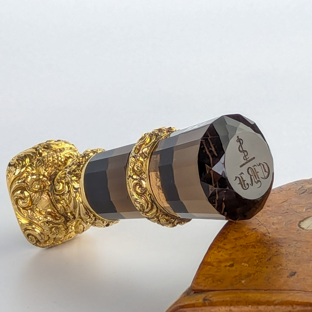 An Early 19th Century Smoky Quartz and Gold Desk Seal, Circa 1815