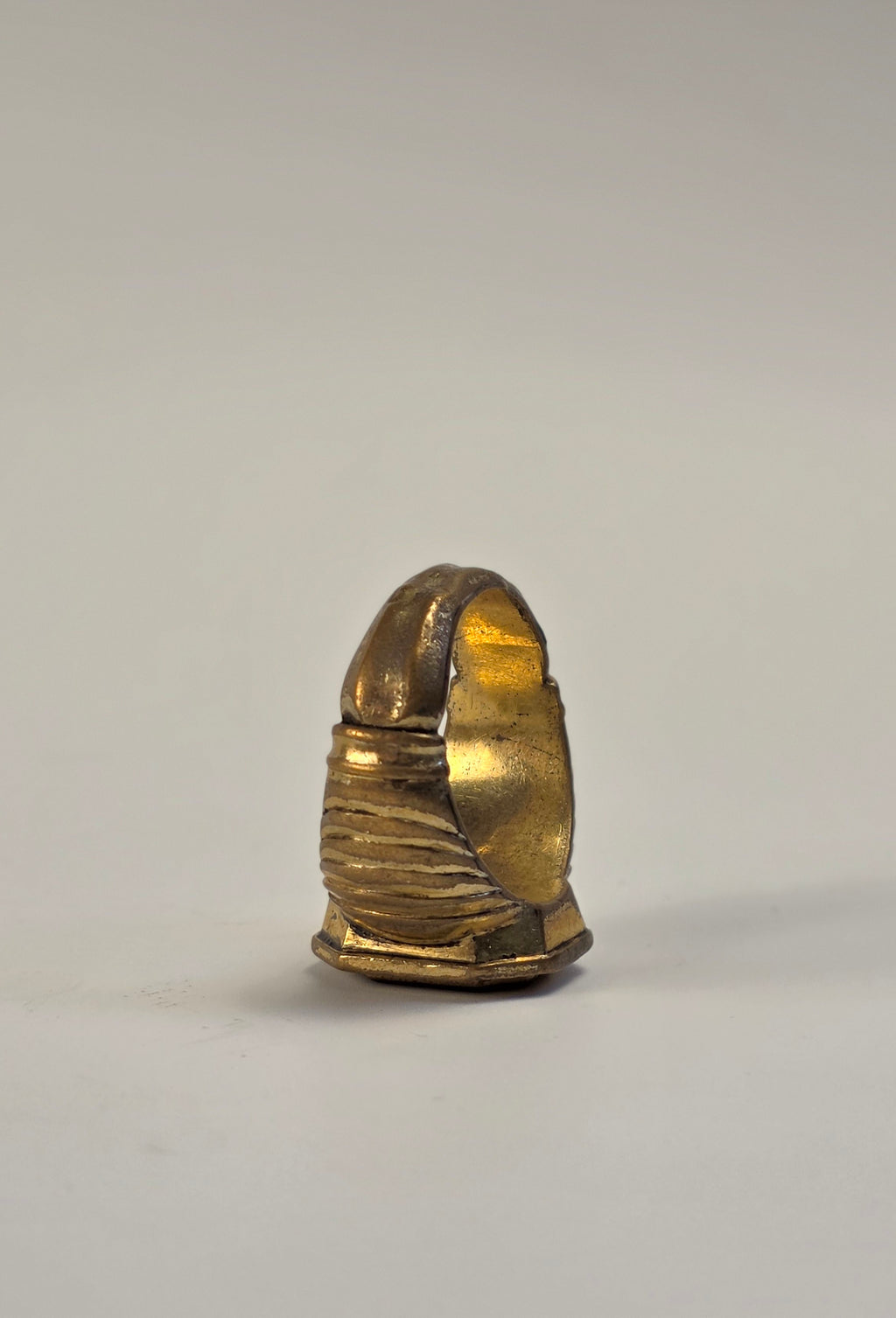 c18THC CONTINENTAL GILT AND STEEL ARMORIAL RING