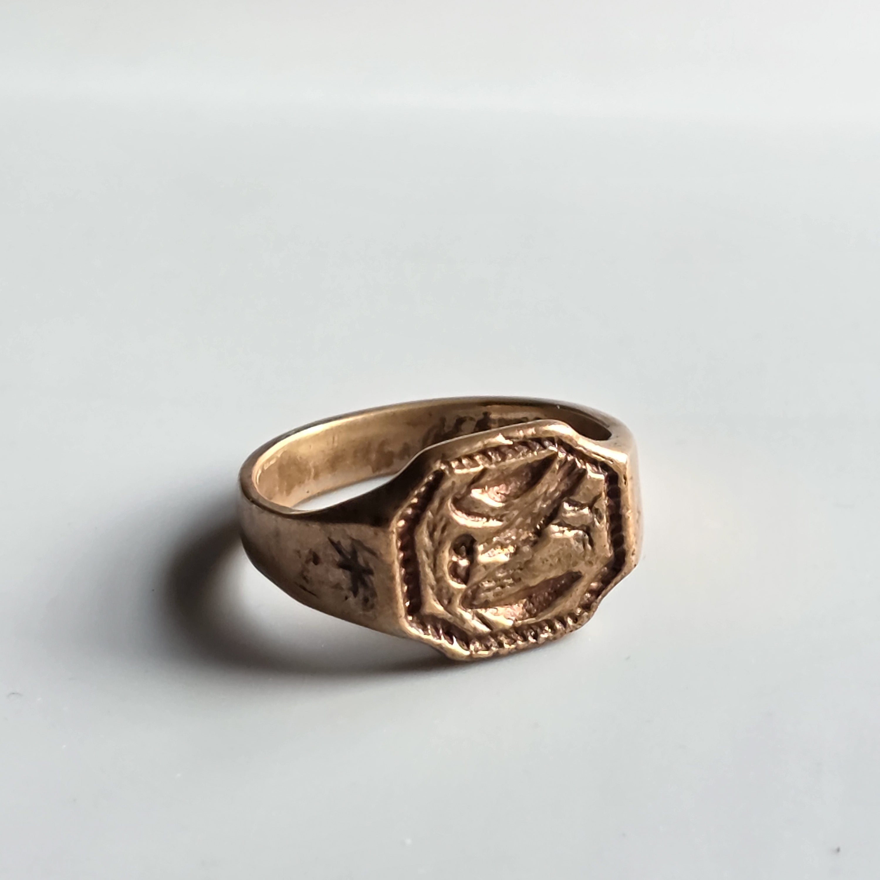 BRONZE RING REPUTED THAT OF SIR JOHN HAWKWOOD 1323-1394