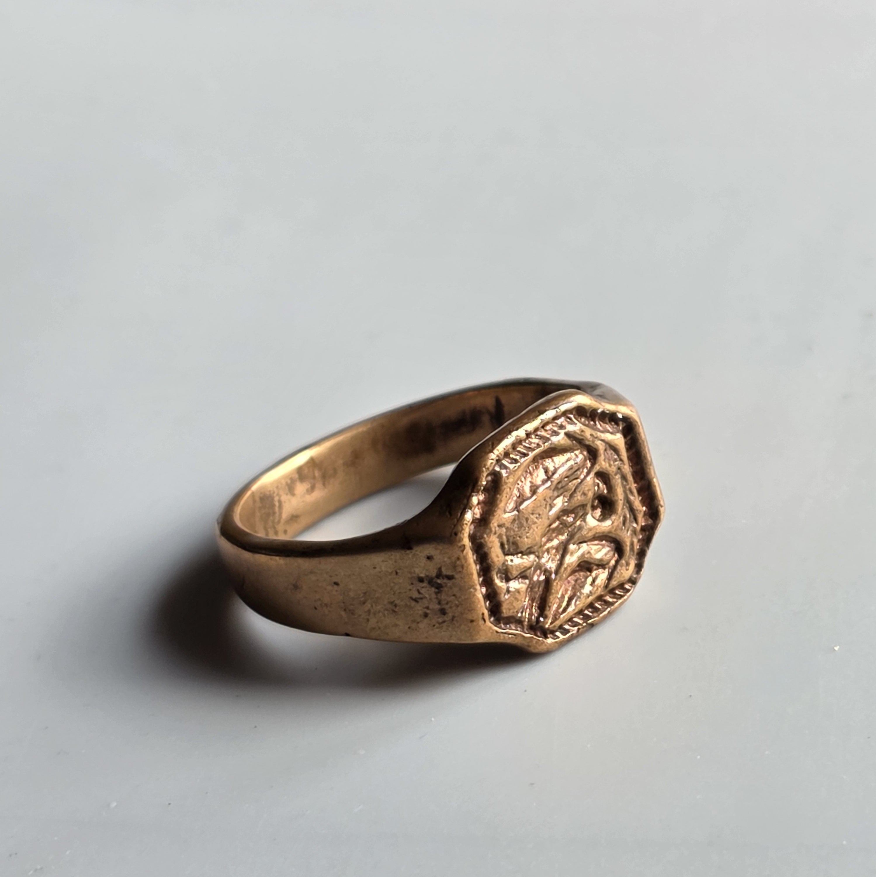 BRONZE RING REPUTED THAT OF SIR JOHN HAWKWOOD 1323-1394