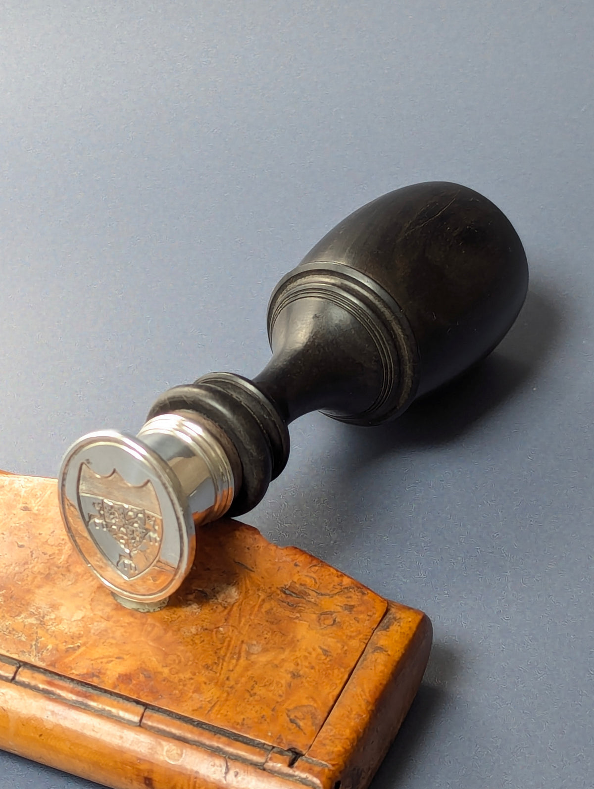 Fine George III Hallmarked Silver & Ebony Desk Seal - GORHAM