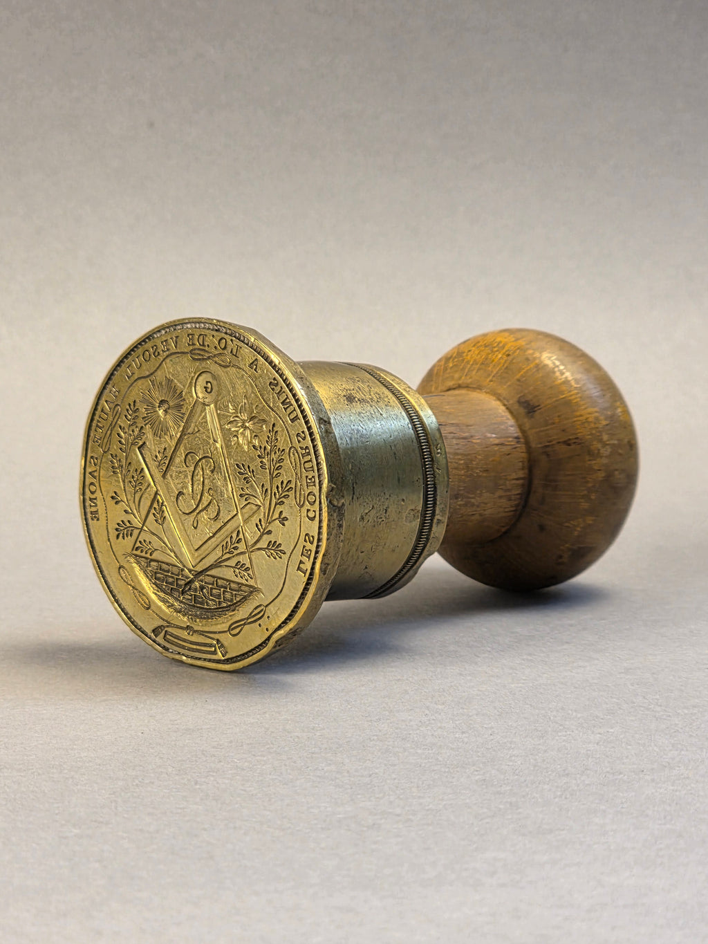 FRENCH GRAND ORIENT DE FRANCE VESOUL UNITED HEARTS COEURS UNIS LODGE DESK SEAL