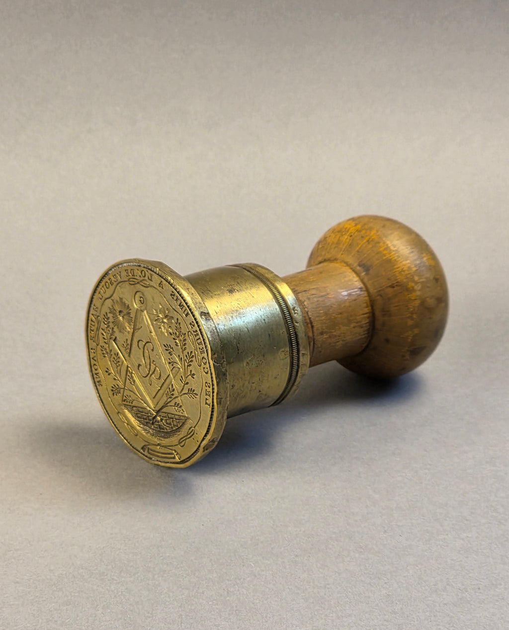 FRENCH GRAND ORIENT DE FRANCE VESOUL UNITED HEARTS COEURS UNIS LODGE DESK SEAL