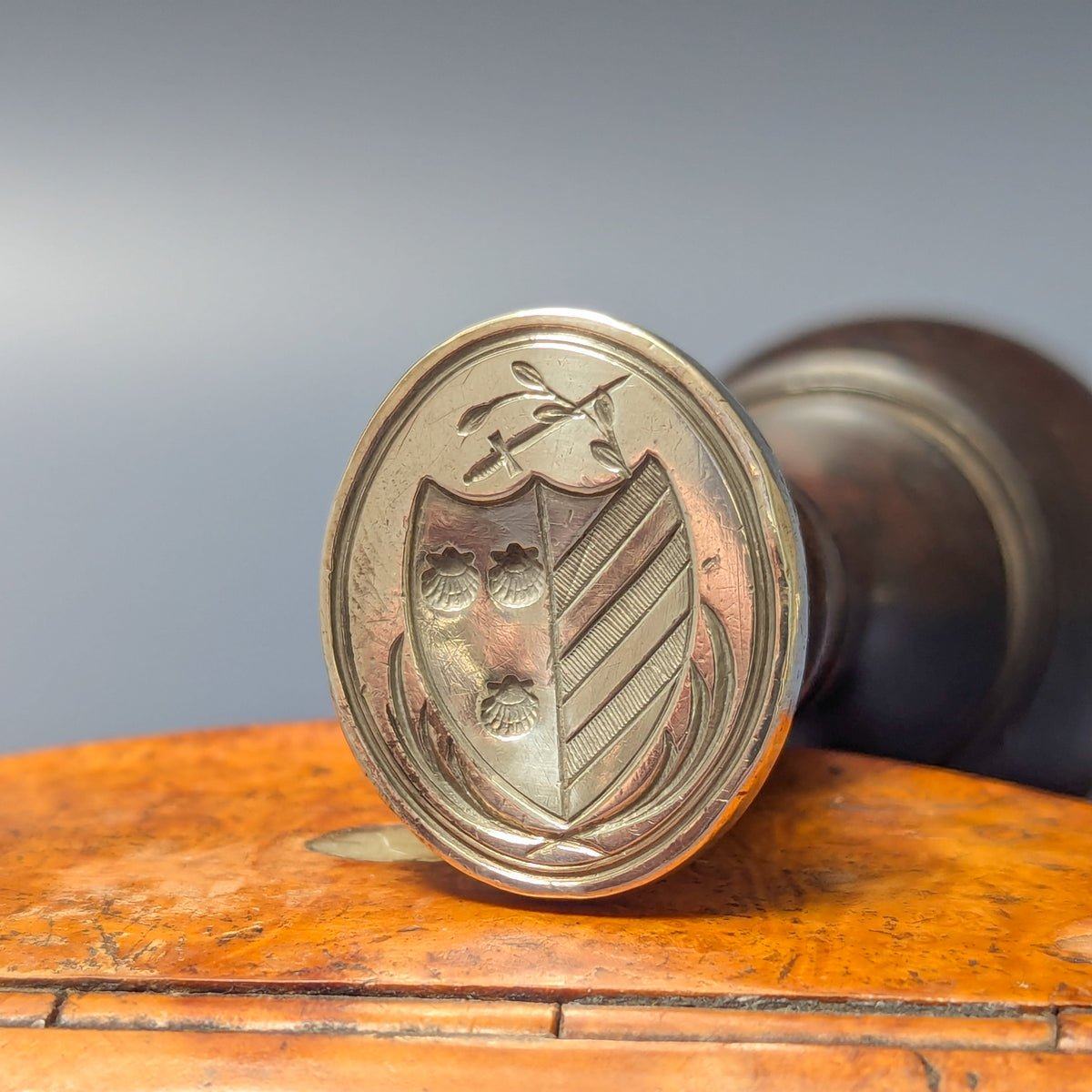 c1794 English Rosewood Makers' Mark Silver Armorial Desk Seal