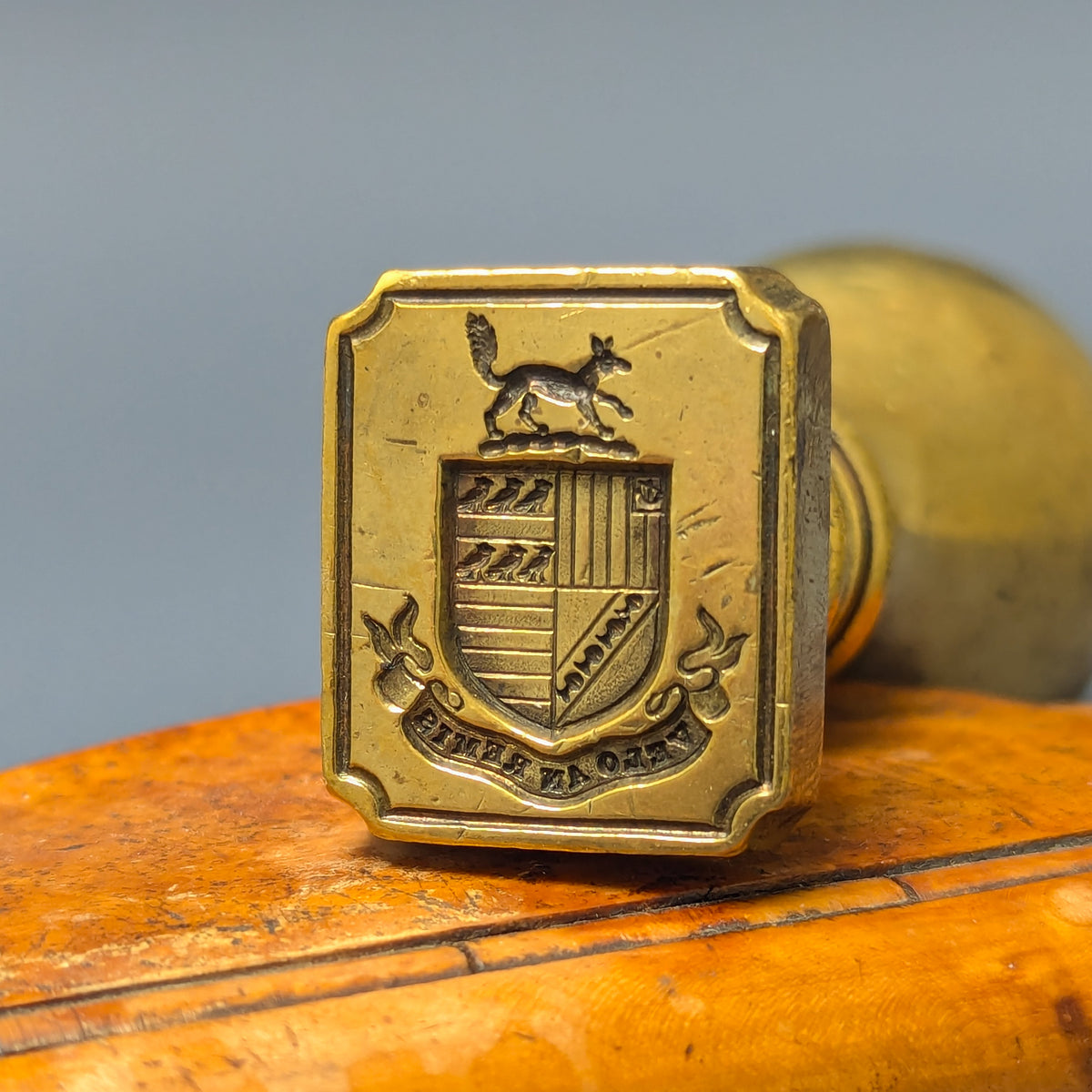 Late 18thc Solid Brass Irish Armorial Desk Seal FOX Crest - VELO AN REMIS - Garveys