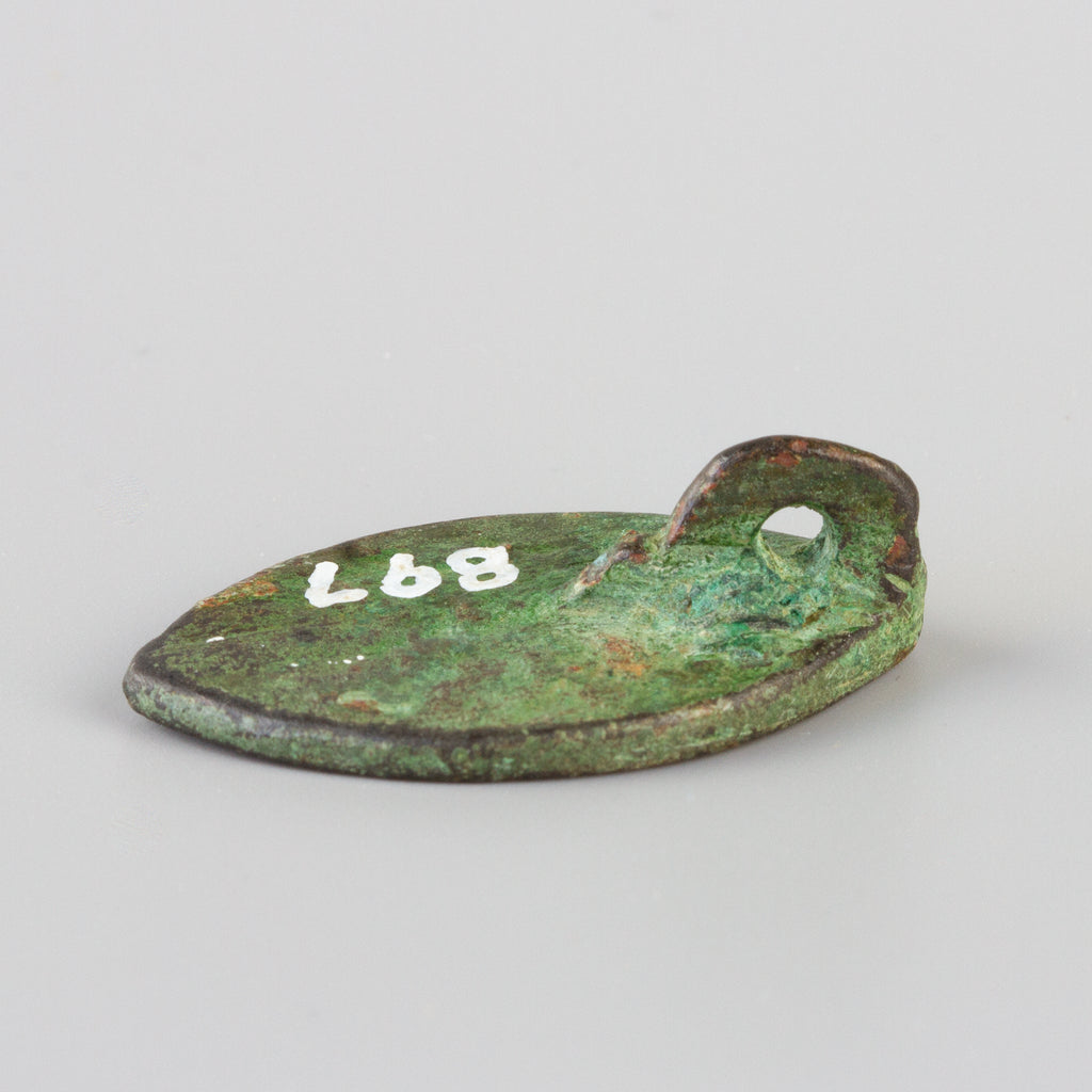 Reverse profile of medieval wax seal with suspension loop