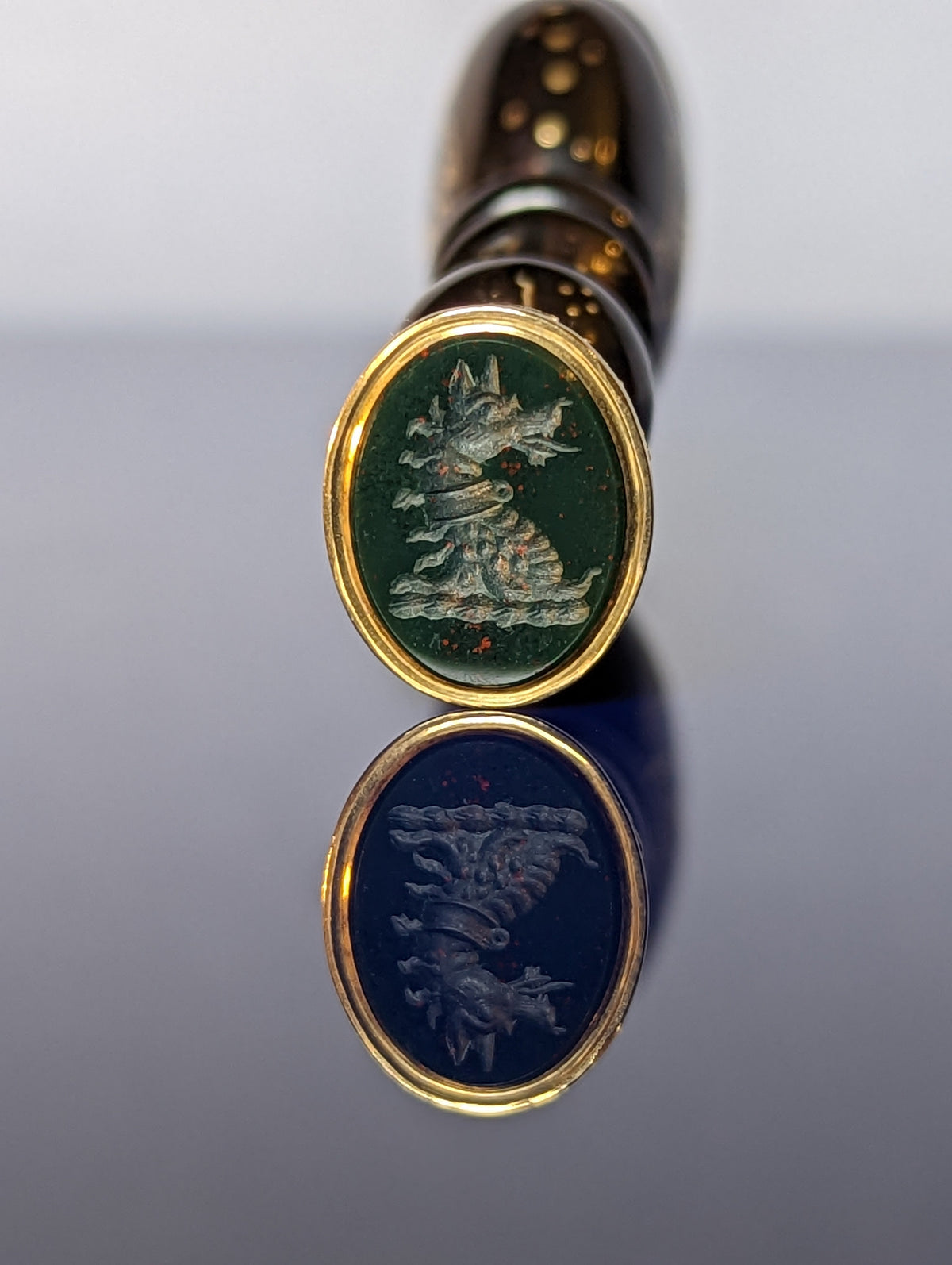 An Unusual Tortoiseshell Pique, Gold and Hardstone Desk Seal, English or French Circa 1845
