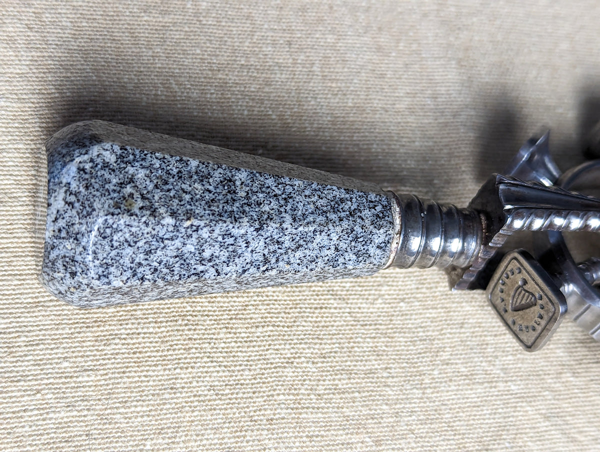 Granite & Steel Spinning Wheel Desk Seal