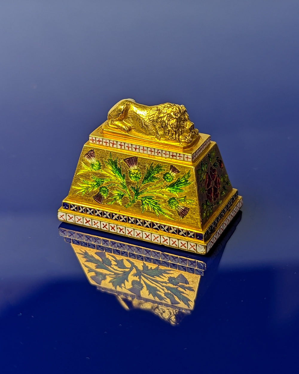 A Very Unusual English Gold, Enamel and Hardstone Desk Seal