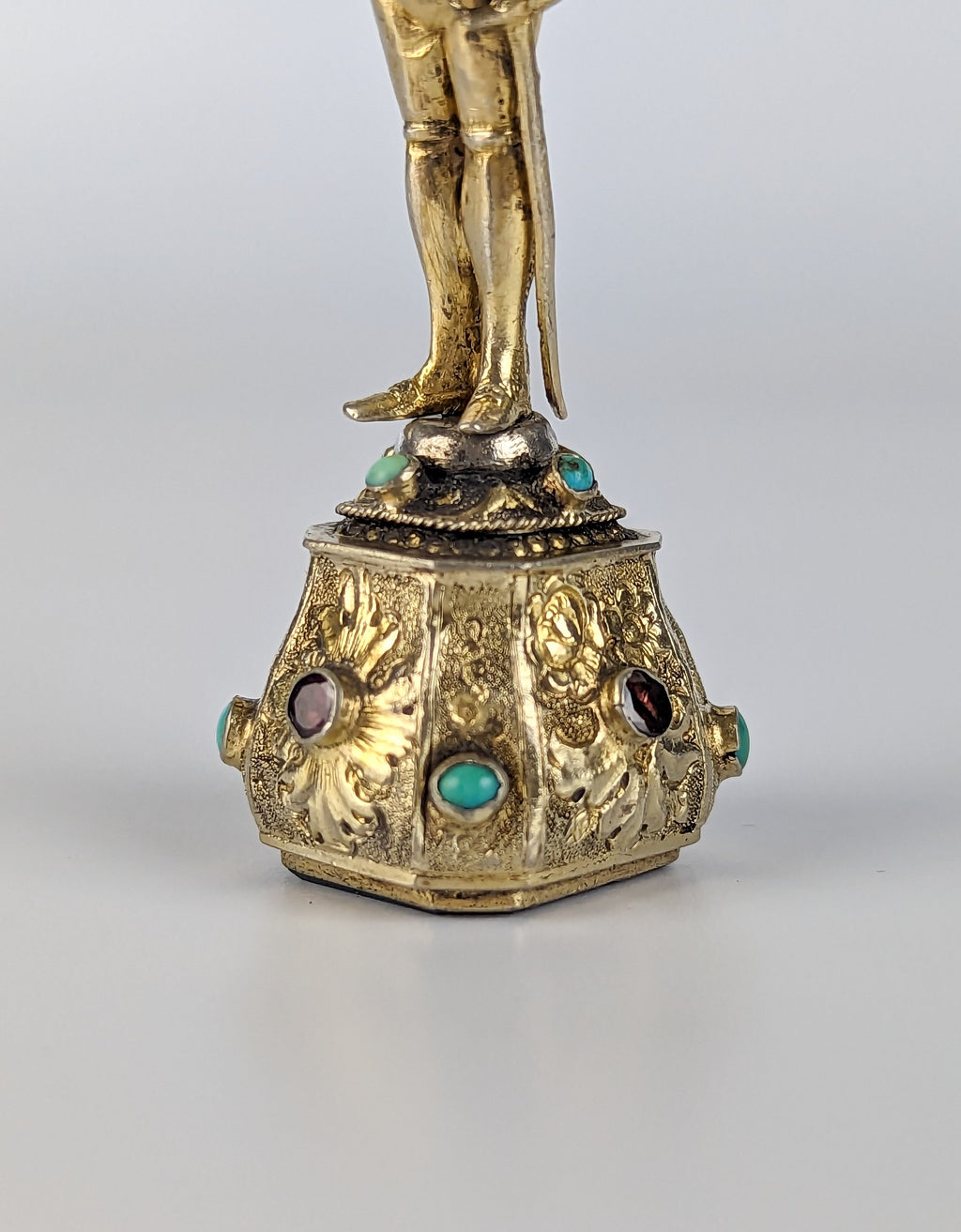 A Silver Gilt Figurine of Comical Bowing Gent Desk Seal